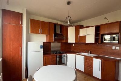 Apartament cu 2 camere decomandat în Take Ionescu - 1