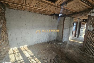 Casă cu 4 camere cu Teren 1000 Mp în Vâlcănești - 14