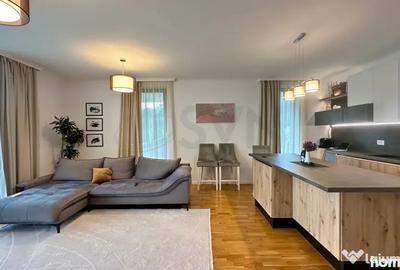Apartament cu 4 camere decomandat în Central
