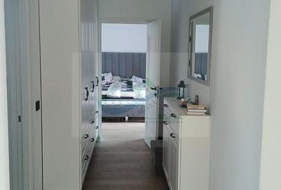 Casă cu 5 camere cu Teren 1300 Mp în Șcheia