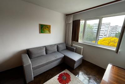 Apartament cu 2 camere decomandat în P-ța Gorjului
