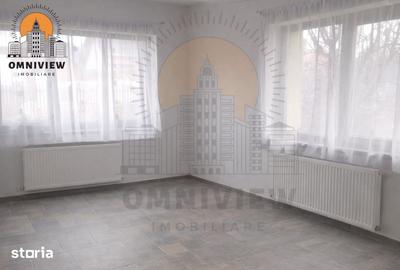 Casă cu 5 camere cu Teren 530 Mp în Stupini
