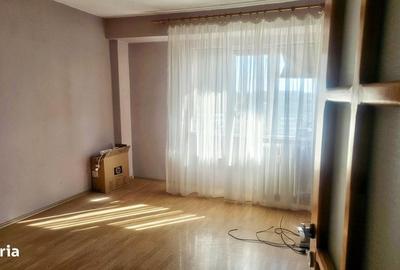 Apartament cu 2 camere decomandat în Tomis Nord