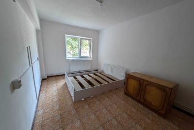 Apartament cu 2 camere decomandat în Central - 4