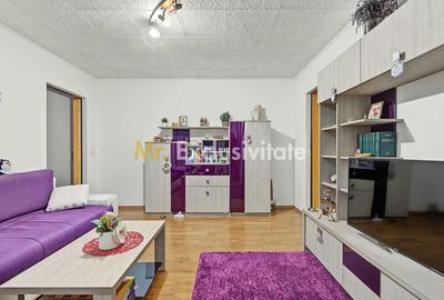Apartament cu 2 camere semidecomandat, mobilat în Central