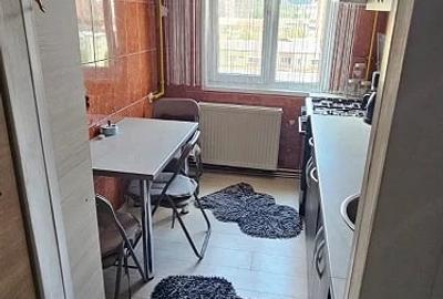 Apartament cu 2 camere semidecomandat în Micro I