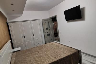 Apartament cu 2 camere semidecomandat, mobilat în Florești - 3