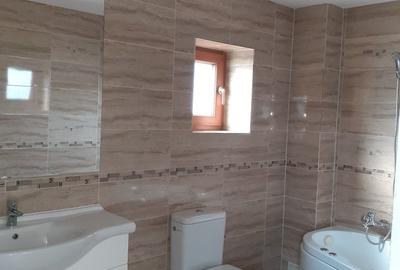 Casă cu 4 camere în Caracal - 4