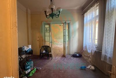 Apartament cu 4 camere în Vitan