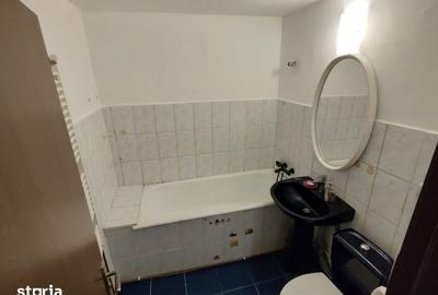 Apartament cu 3 camere decomandat în Vasile Alecsandri