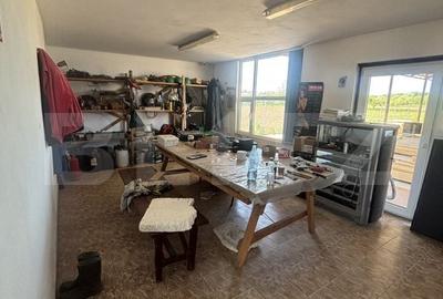 Spațiu comercial, de 1,019 mp, în Hida - 3