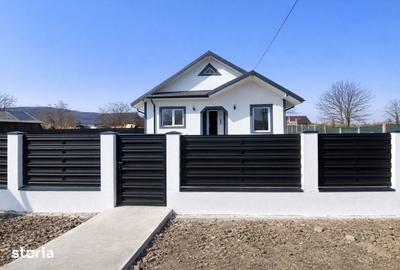 Casă cu 3 camere cu Teren 400 Mp în Păcurari - 5