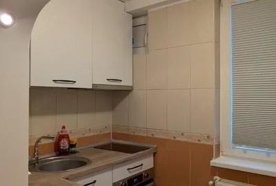 Garsonieră semidecomandată în Obor