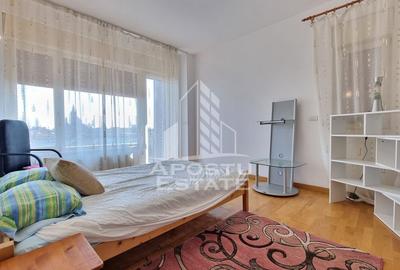 Apartament cu 4 camere semidecomandat, mobilat în Sud - 12