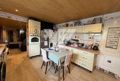 Casă individuală cu 4 camere cu Canalizare în Hipodrom 3 - 3