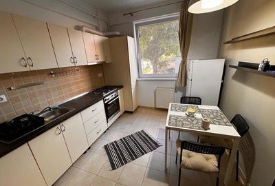 Apartament cu 2 camere decomandat în Complex Studențesc - 3