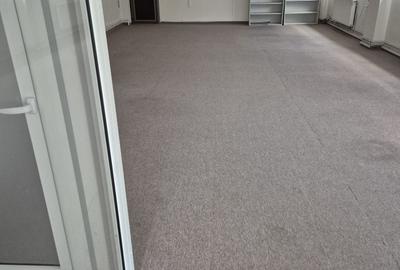 Spațiu comercial, de 80 mp, în Exterior Vest - 1