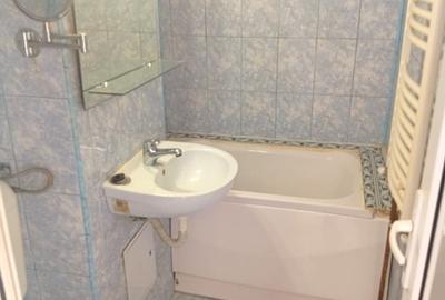 Garsonieră decomandată în Micălaca
