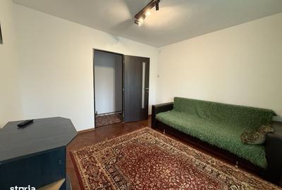 Apartament cu 2 camere decomandat în Girocului