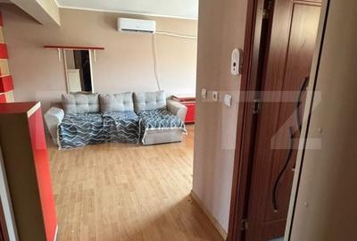 Apartament cu 3 camere în Florești