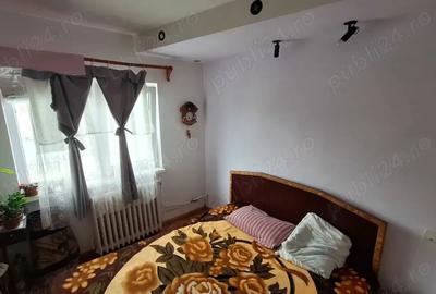 Apartament cu 3 camere semidecomandat în Central - 6