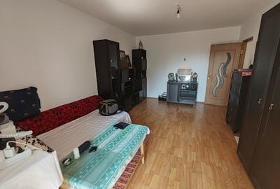 Apartament cu 2 camere decomandat în Central - 4