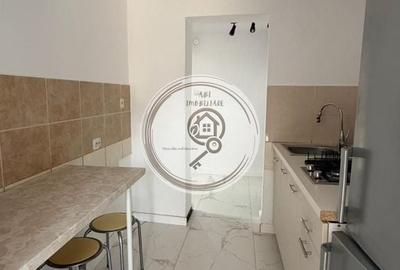 Casă cu 4 camere în Central - 1