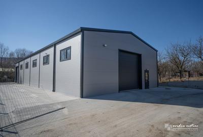 Spațiu industrial, de 380 mp, în Iris