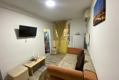 Garsonieră semidecomandată în Vitan Mall - 1