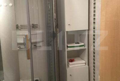 Apartament cu 3 camere în Central - 1