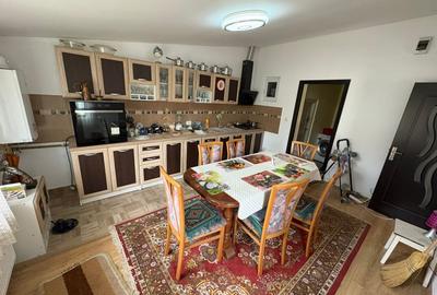 Casă individuală cu 7 camere cu Teren 943 Mp în Central - 7