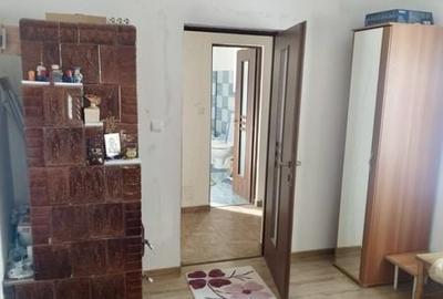 Casă cu 4 camere cu Teren 80 Mp în Priponești - 3