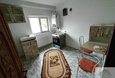 Casă individuală cu 6 camere cu Teren 1026 Mp în Exterior Nord