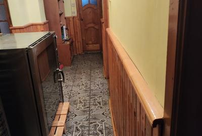 Apartament cu 4 camere decomandat în Micro 3 - 6