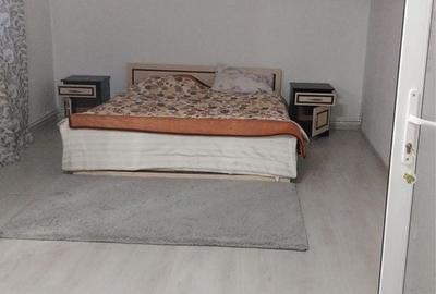 Casă cu 4 camere în Central - 2