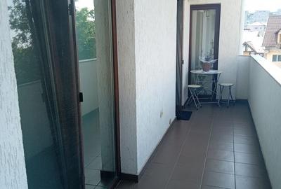 Apartament cu 3 camere decomandat în Lenin Sud