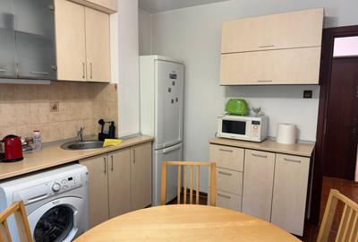 Apartament cu 2 camere decomandat în Tineretului - 4