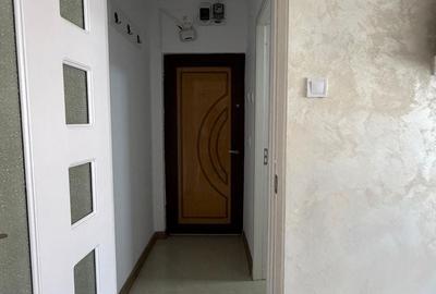 Garsonieră decomandată în Central - 7