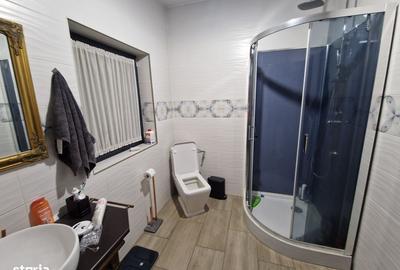 Casă cu 4 camere cu Teren 450 Mp în Tunari