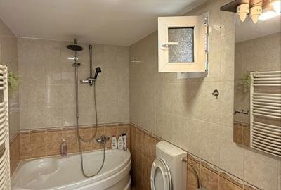 Apartament cu 2 camere decomandat în Central - 4