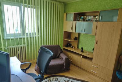 Apartament cu 2 camere decomandat în Drumul Taberei - 9