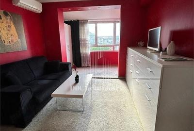 Apartament cu 2 camere semidecomandat, mobilat în Unirii