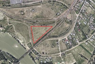 Teren de 22000 mp, în Bărboși - 2