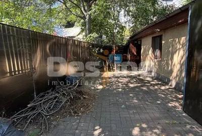 Casă cu 3 camere cu Teren 230 Mp în Grivița