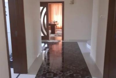 Casă cu 4 camere în Măgurele - 2