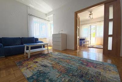Apartament cu 3 camere semidecomandat în Central - 8