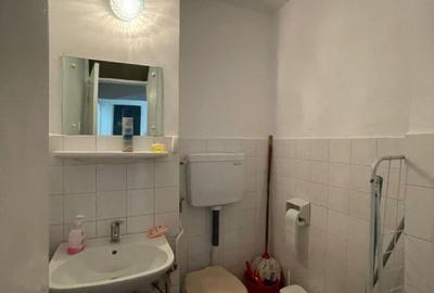 Apartament cu 3 camere decomandat, mobilat în Decebal - 10