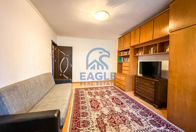 Apartament cu 3 camere decomandat, mobilat în Tomis Nord