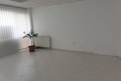 Spațiu comercial, de 70 mp, în Ultracentral - 6
