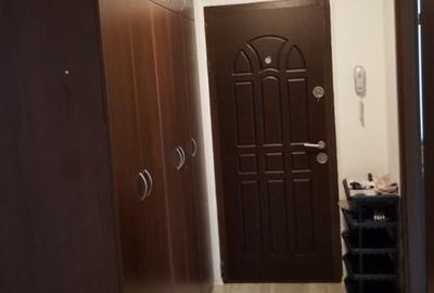 Apartament cu 3 camere decomandat în Drumul Taberei - 5